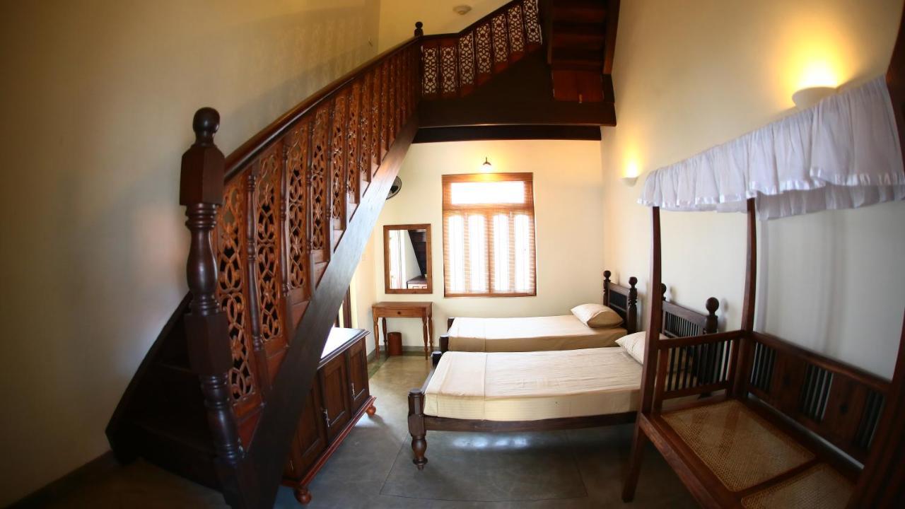 Yoho Monsoon Villa Puttalam Exterior photo